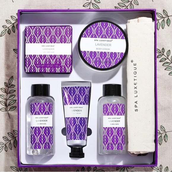 spa luxetique Other - 💖 NIB - Spa luxetique lavender bath set